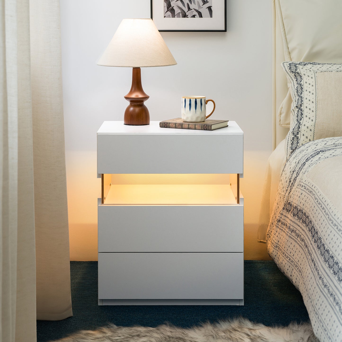 Aeostr LED Nightstand 3-Drawer